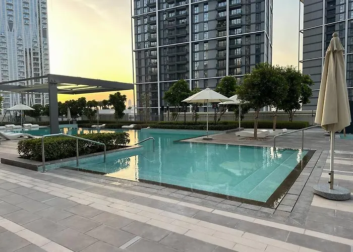 Luxurious 3Br - Pool - Canal View - Kids Play Area