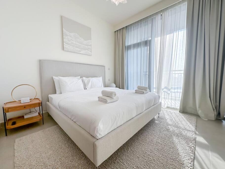 Luxurious 3br - Pool - Canal View - Kids Play Area